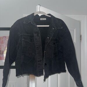 Black oversized denim jacket cropped